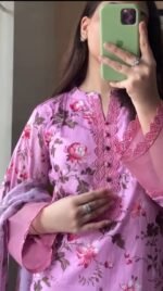 Pink Floral Printed Lawn 3-Piece Suit - Image 5