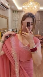 White Gold ইন্ডিয়ান জর্জেট শাড়ি – ব্লাউজ পিসসহ - Image 3